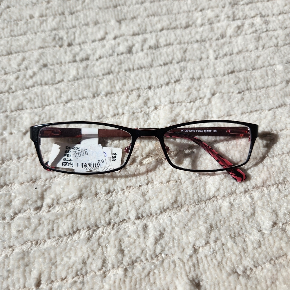 100% titanium glasses